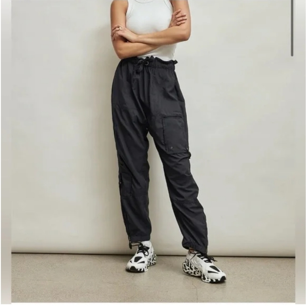 🌻NWOT Free People Spring Trekker Cargo Joggers